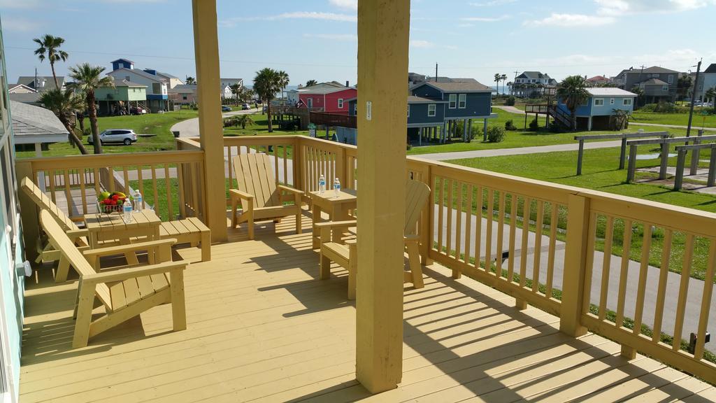 Private Beach -- Away From The Crowds - Ocean Views -Short Drive To Moody Gardens, Schlitter Bahn, Pleasure Pier Galveston Kültér fotó